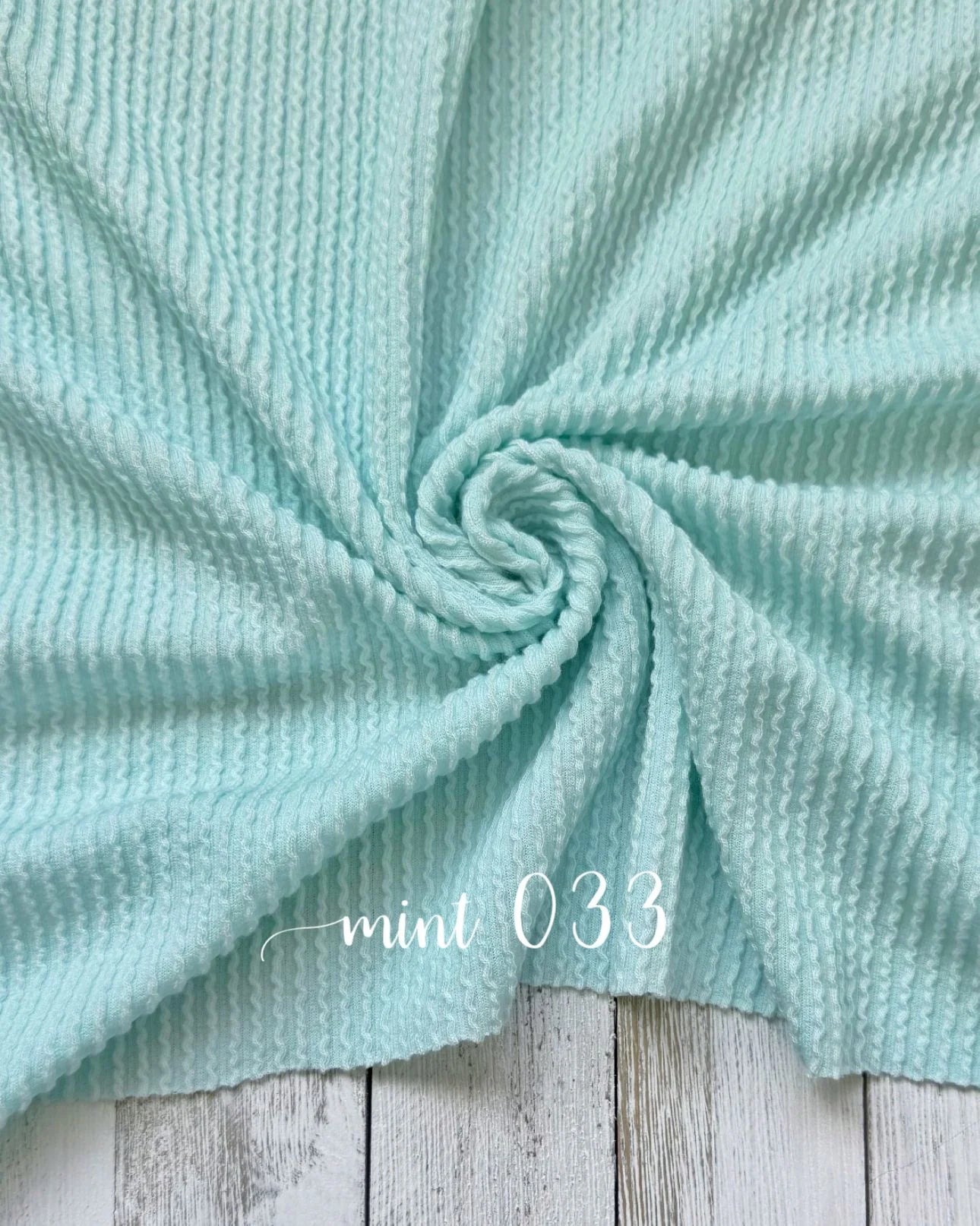 Pastel Waved Piggies π