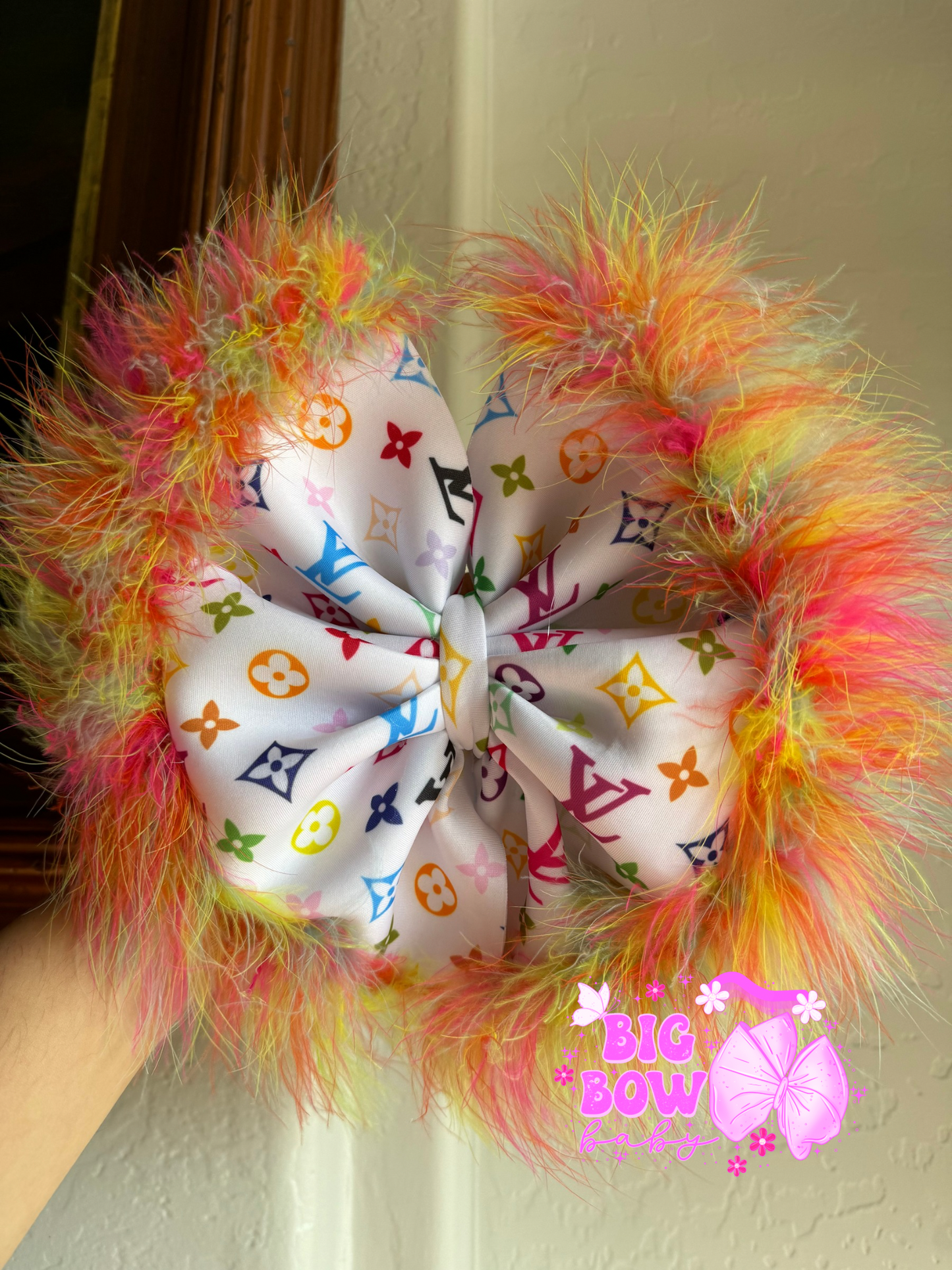 Colorful Louis ππ¦ (8β - 10β With Fur)