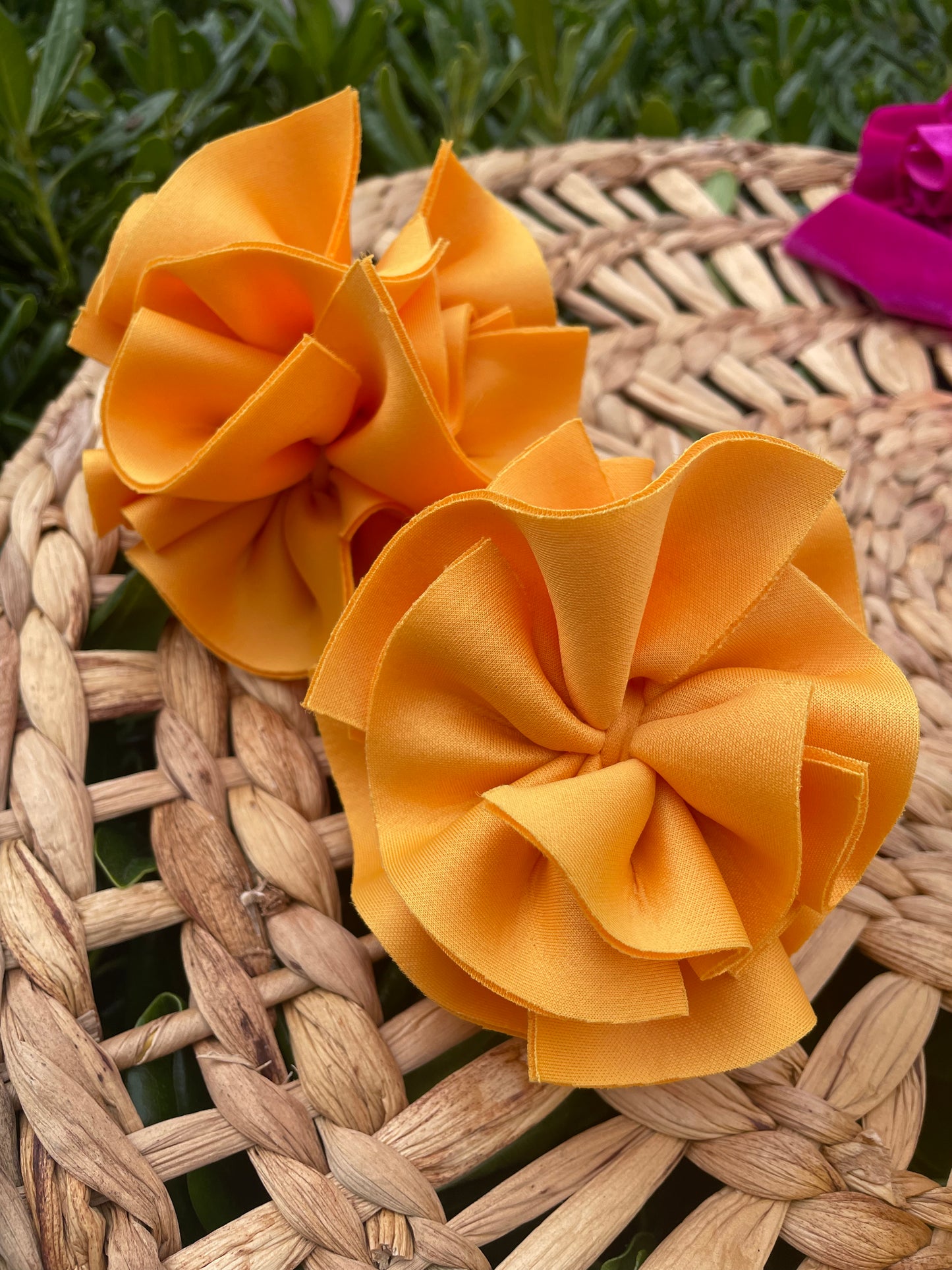 Mango 4" Ruffles