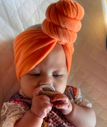 Plushy Velvet Topknots