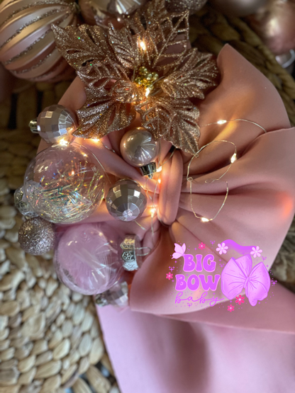 PINK Christmas 💖 (Light Up Bow)