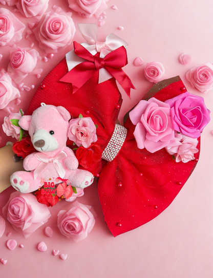 Laced In Love ❤️🌹 (Multiple Color Options)