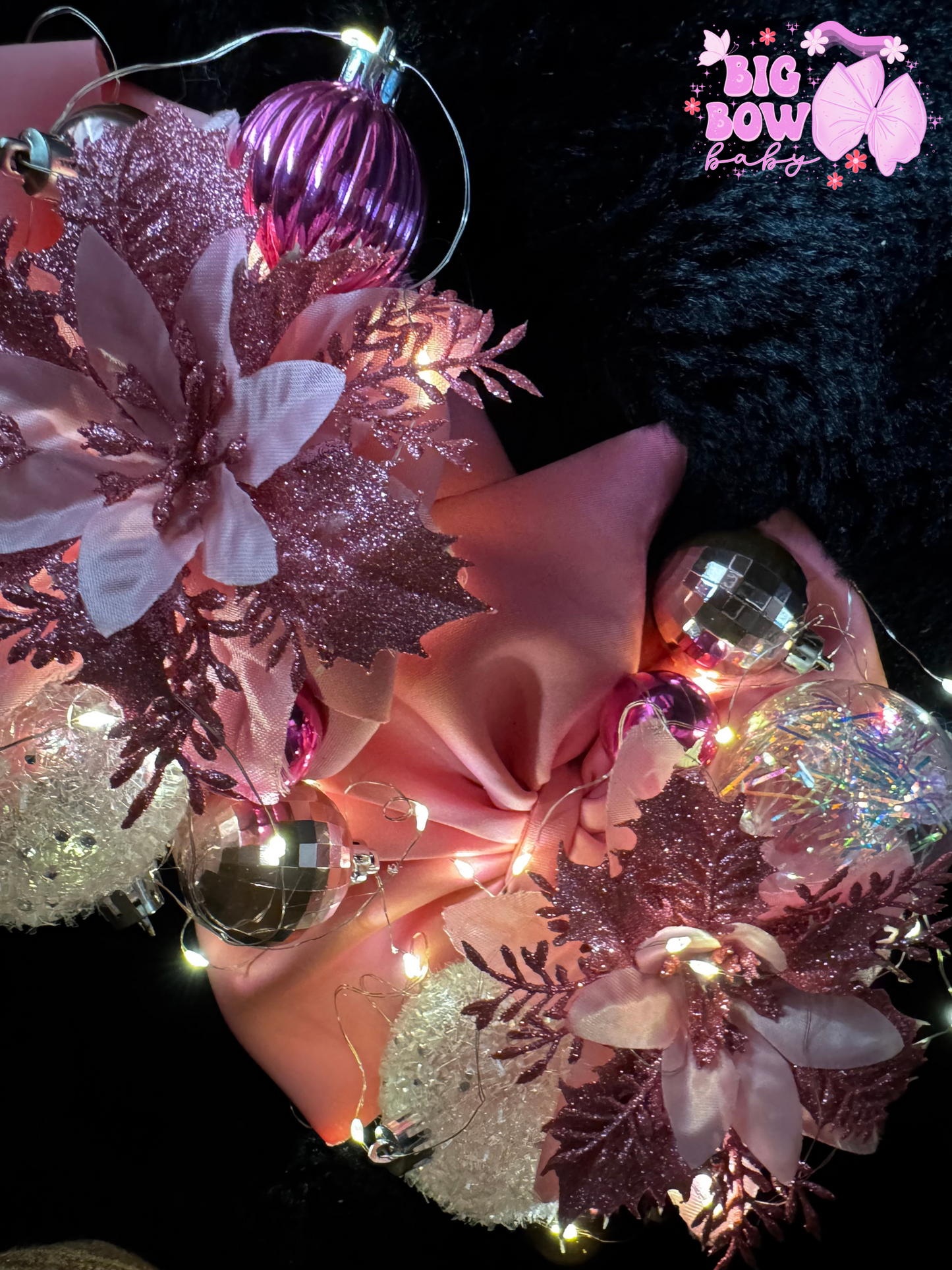 PINK Christmas 💖 (Light Up Bow)