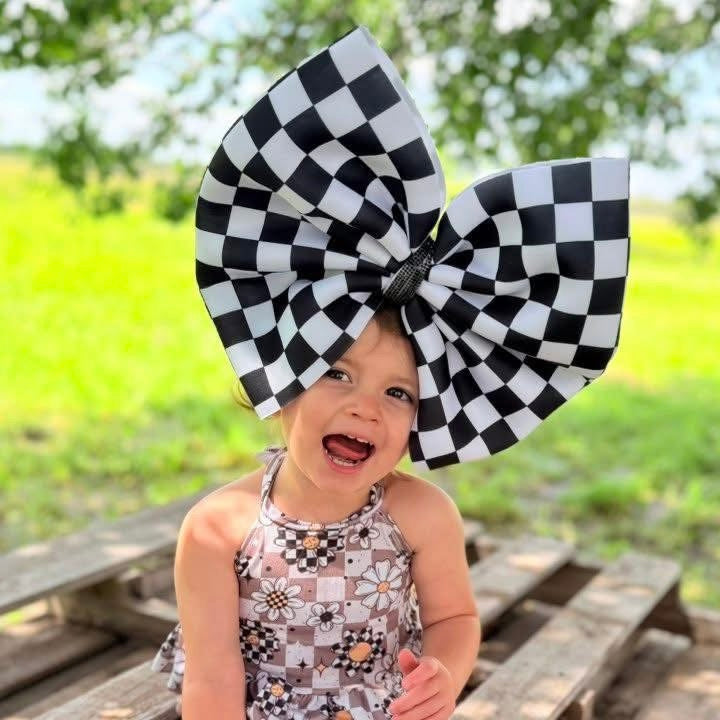 Classic Checkered 🖤