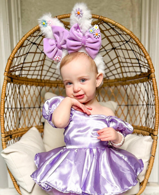 Plushy Velvet Bunny (Comes As Pictured)