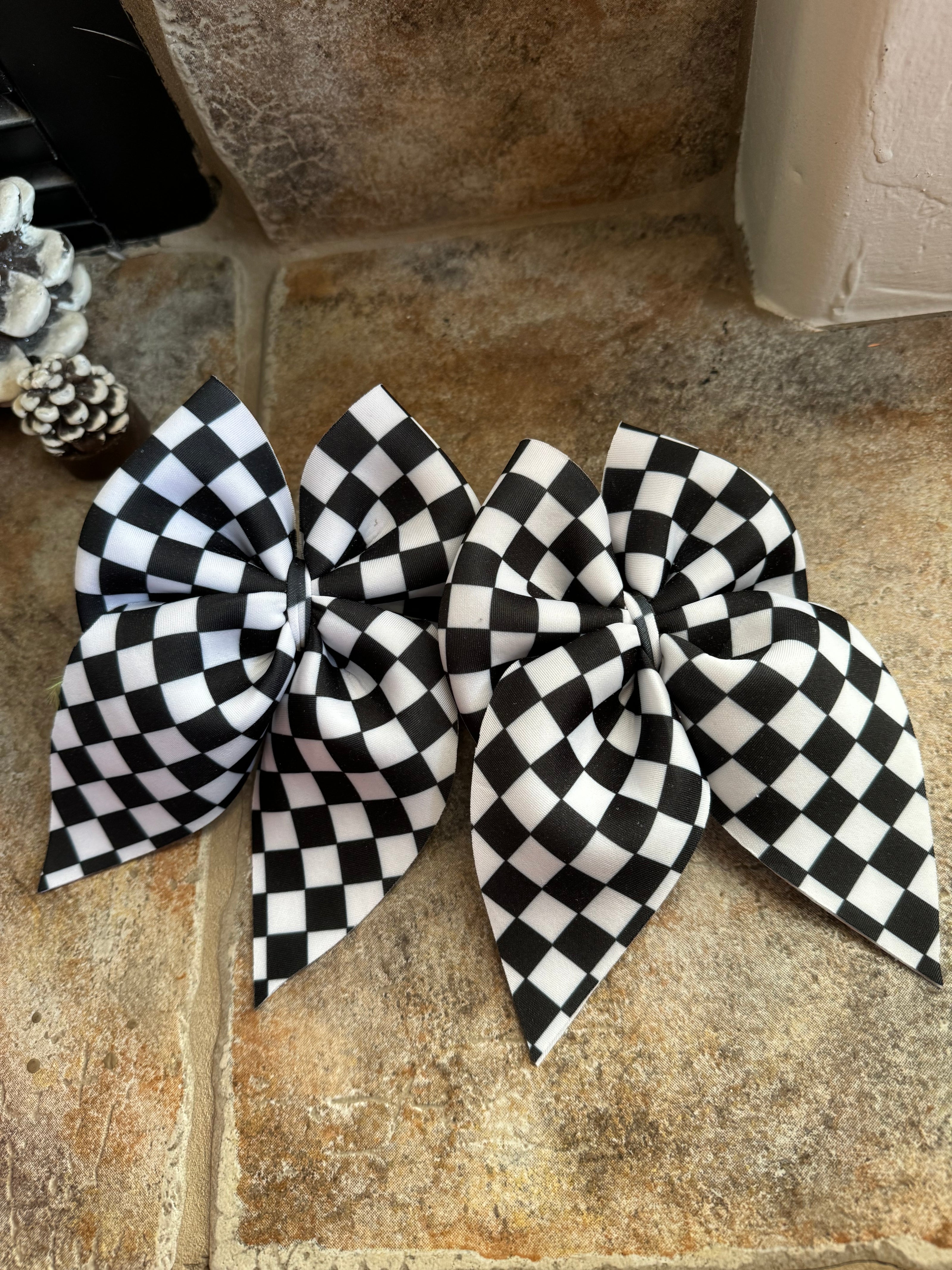 5” Sailor Checks 🖤🤍