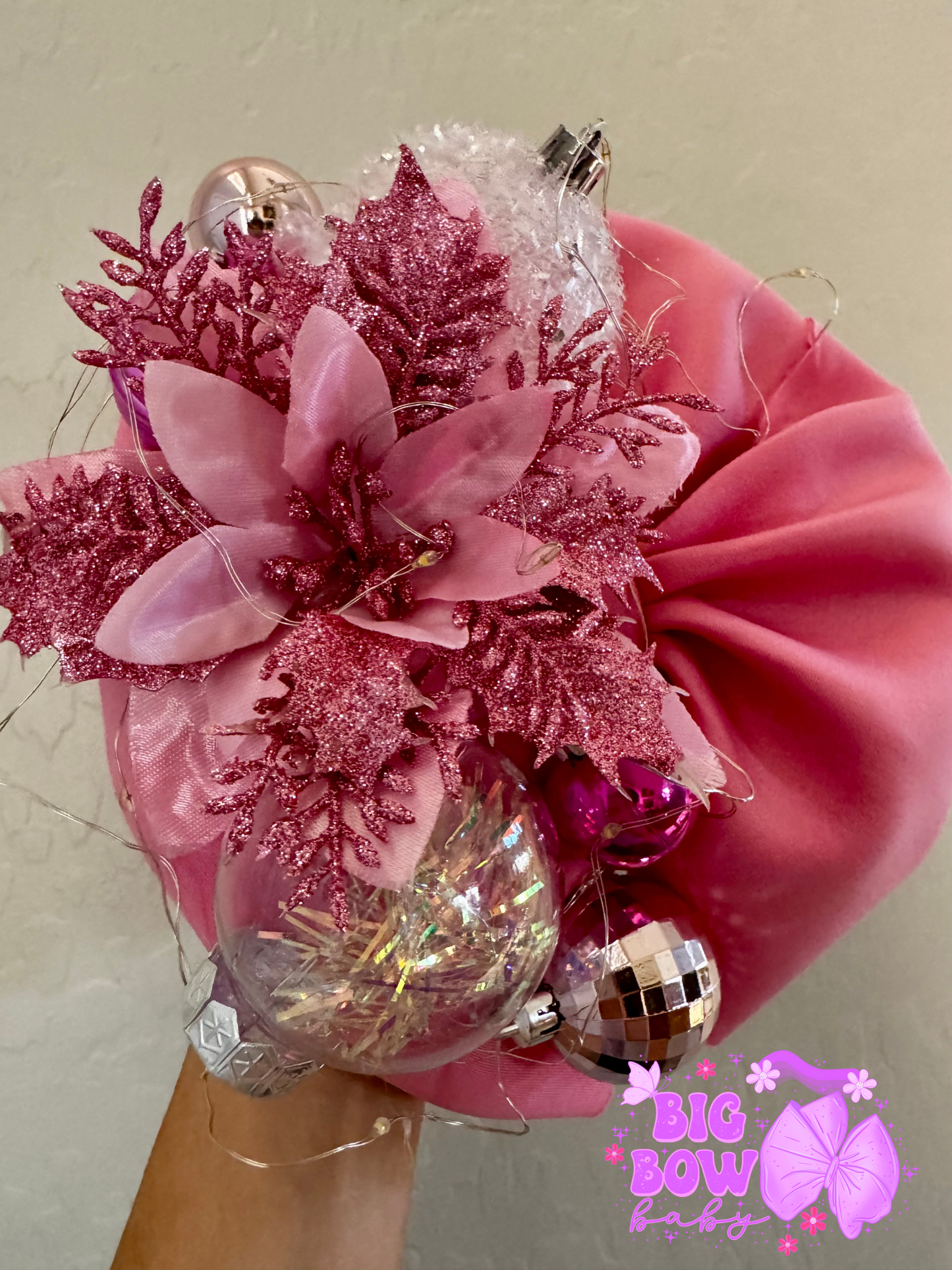 PINK Christmas 💖 (Light Up Bow)