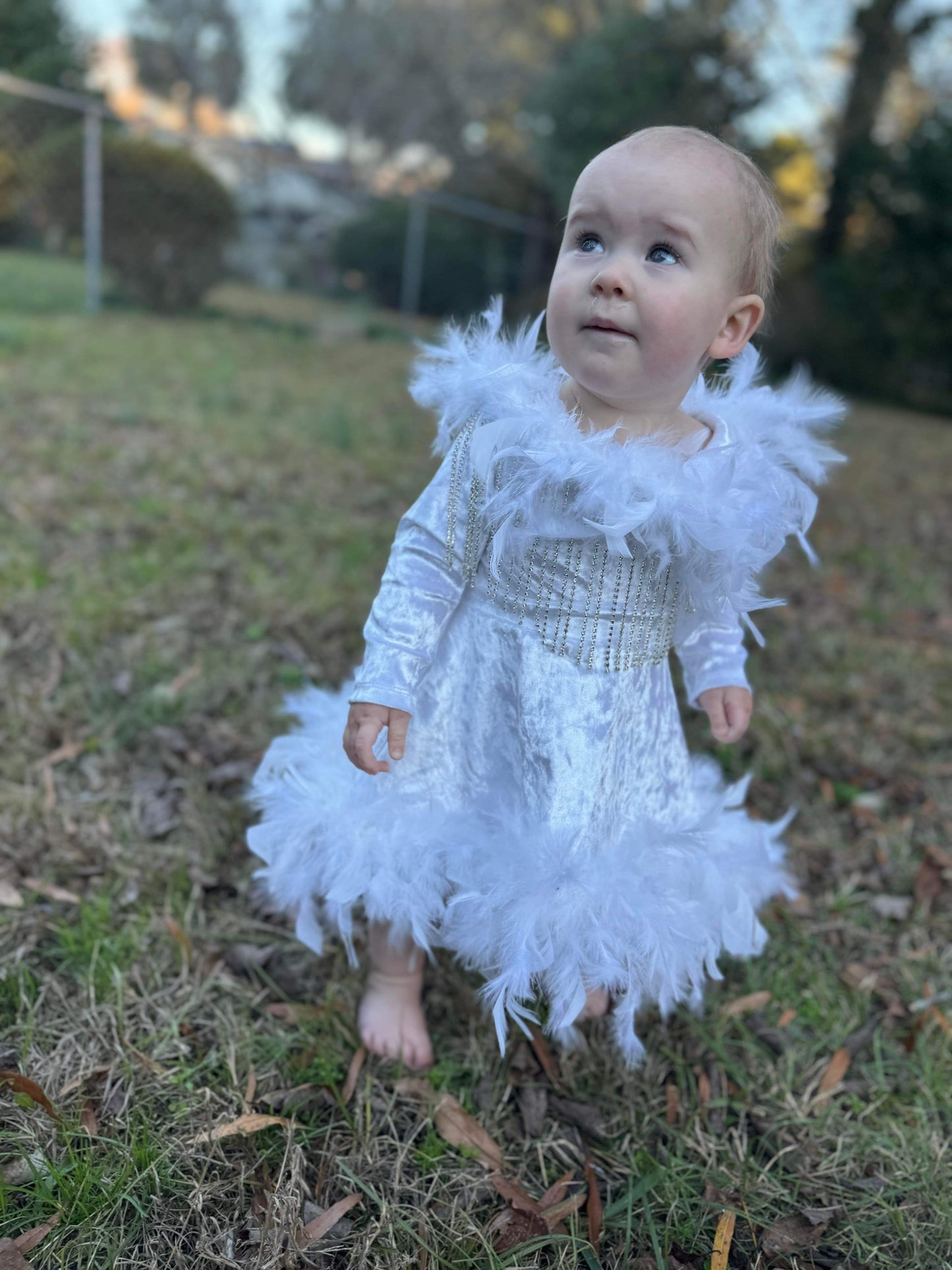 White Christmas 🎄- Pick Your STYLE (CLOTHING & BOW BUNDLE OPTIONS)