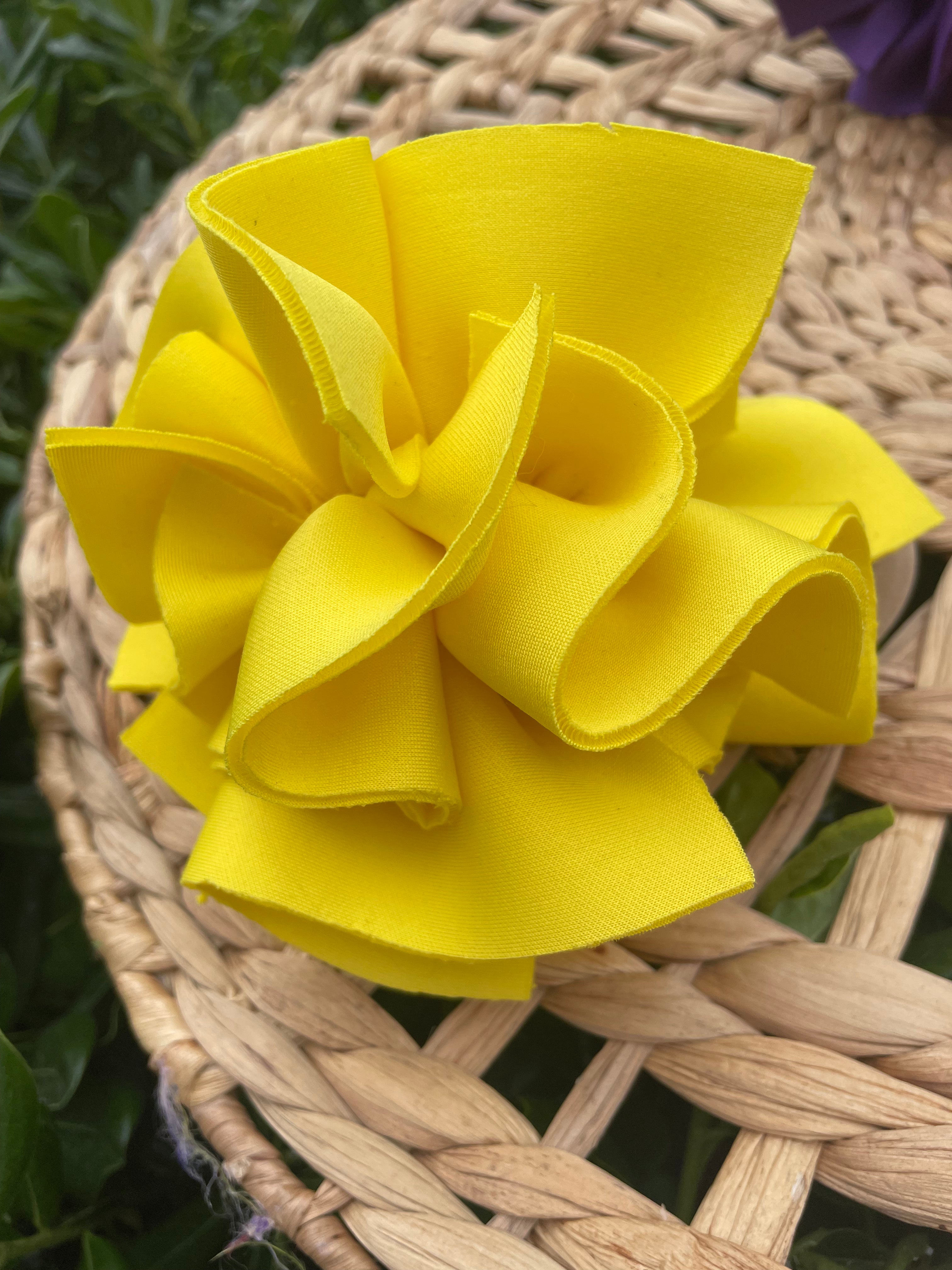 Yellow Extra Shredded Ruffles 5