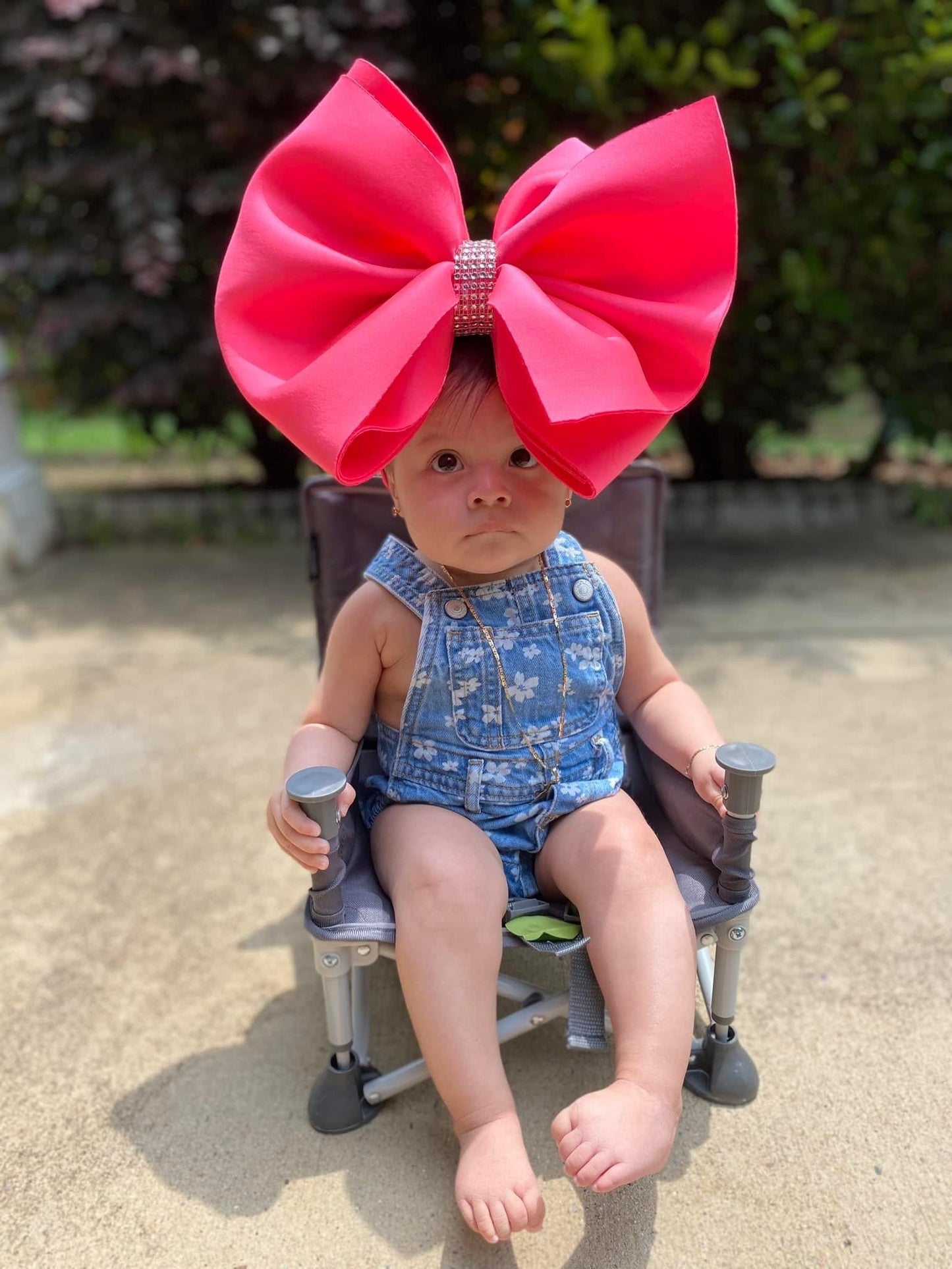 Bigger Than Texas Bow - PLAIDS